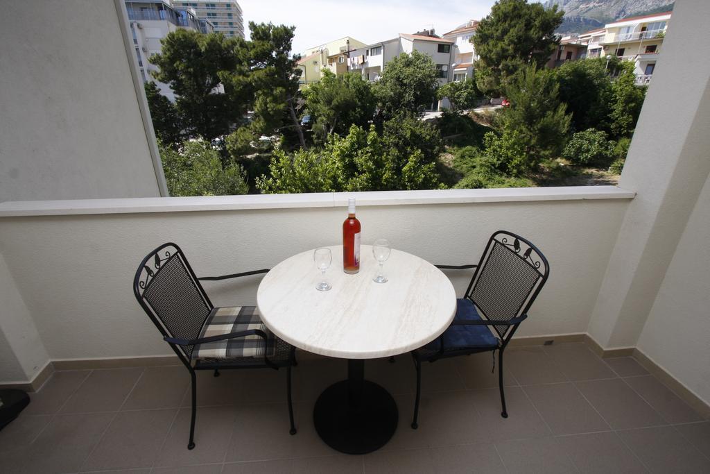 Apartments Neva Makarska Cameră foto